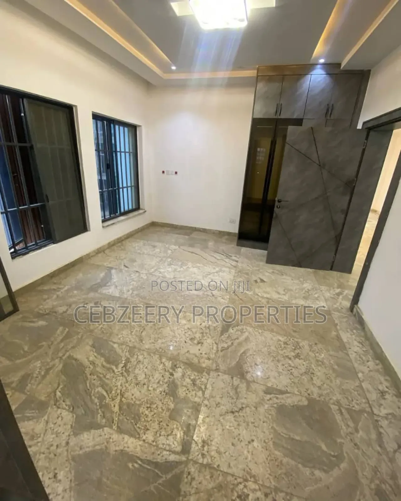 5bdrm Duplex in Guzape District for sale