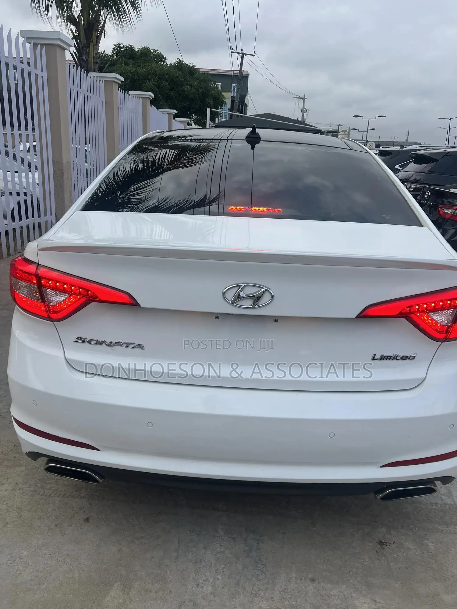Hyundai Sonata Limited Sedan FWD (2.4L 4cyl 6A) 2016 White