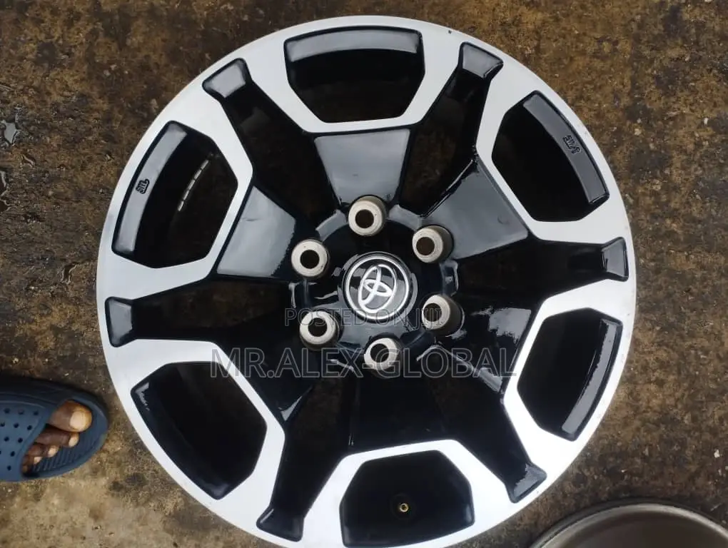 18 Inches Toyota Prado Rim and Gx