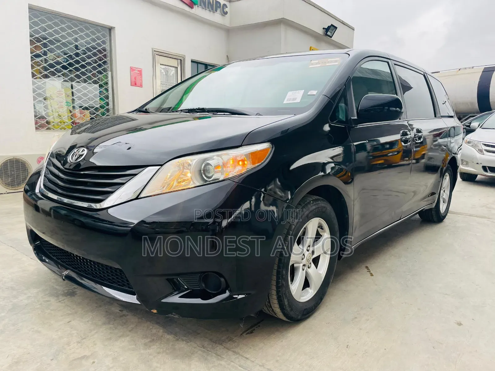 Toyota Sienna Limited 7 Passenger 2011 Black