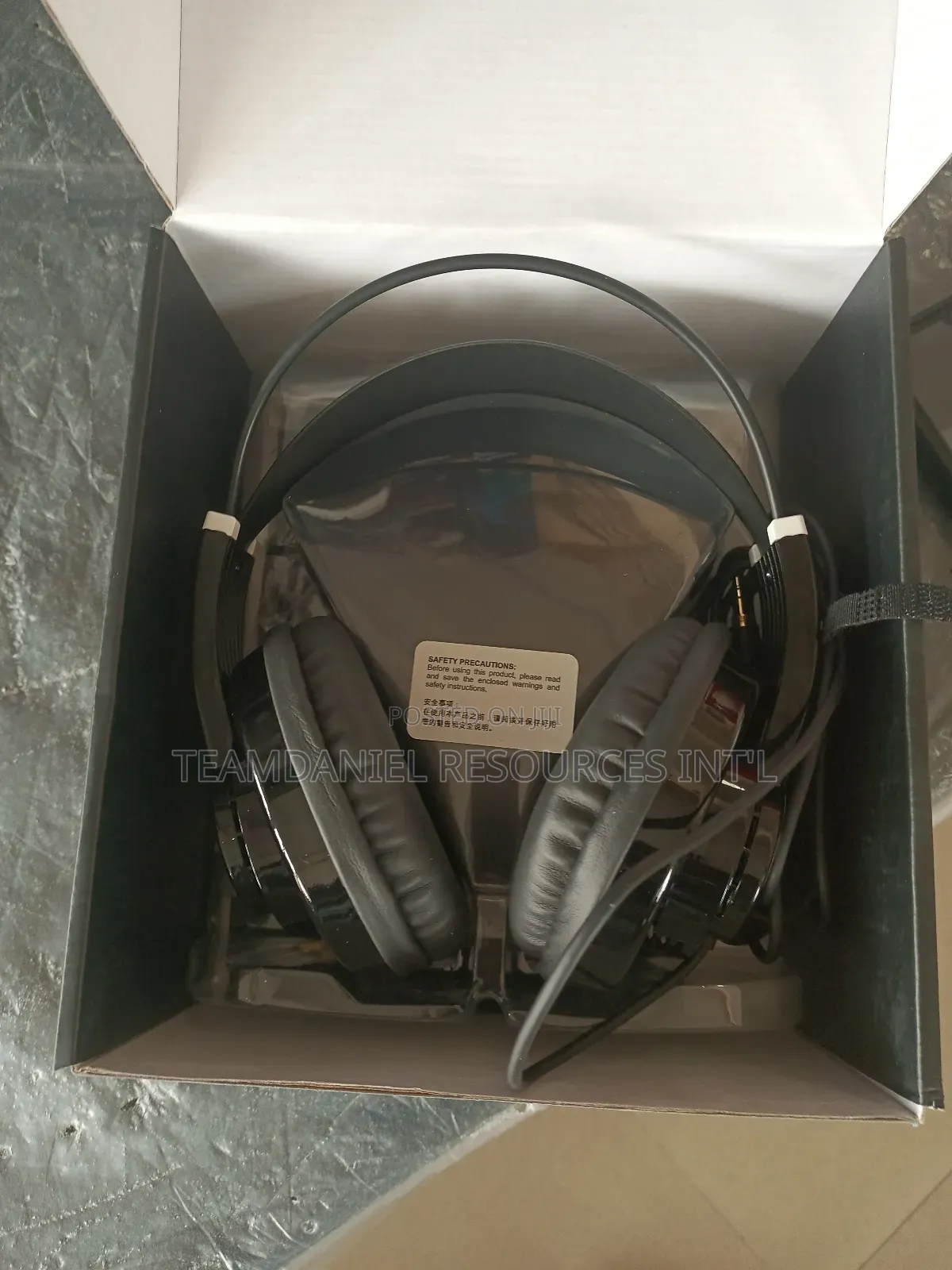 Alctron Studio Headphone