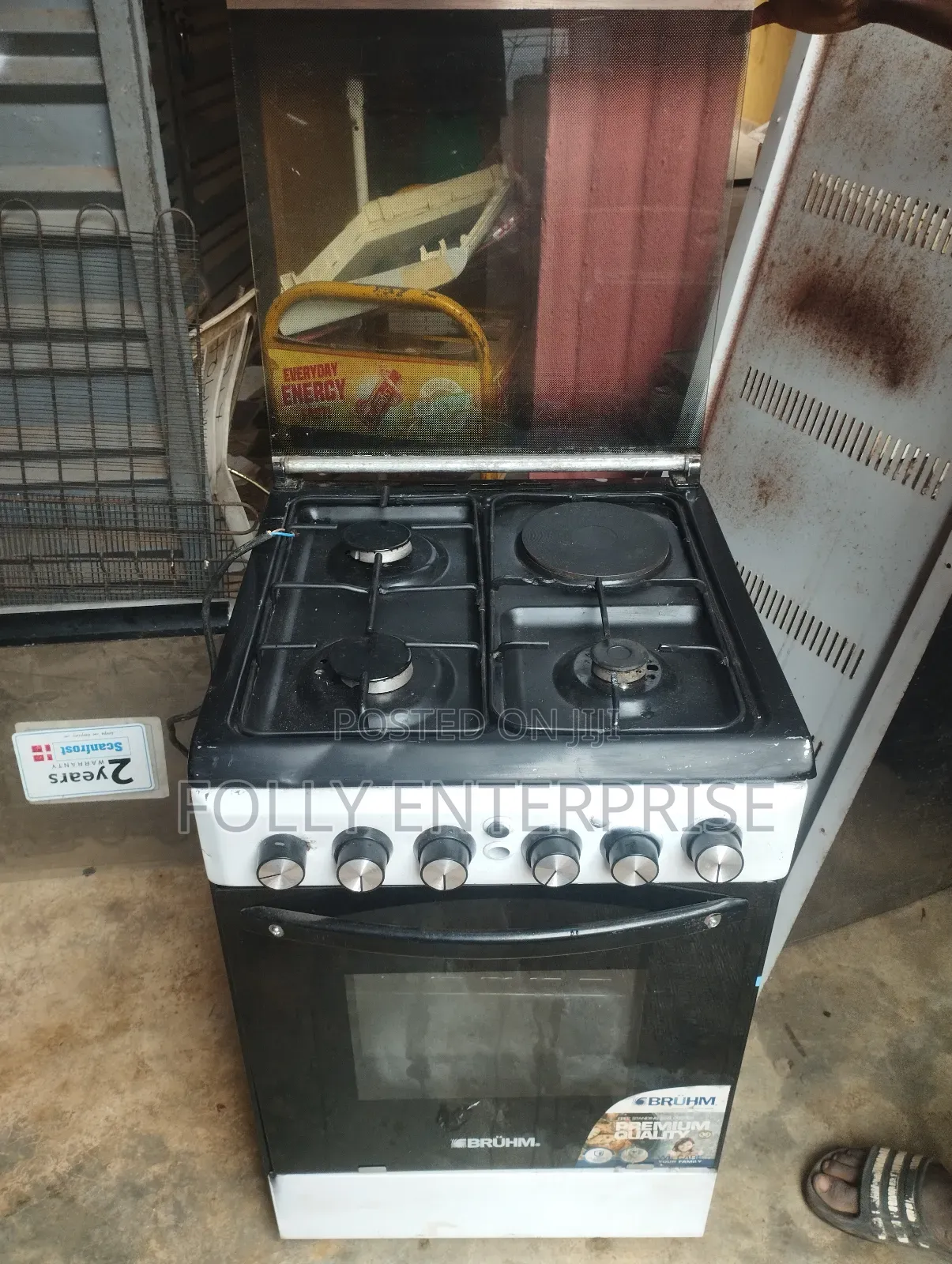 Three Burners Gas Cooker With Hotplate