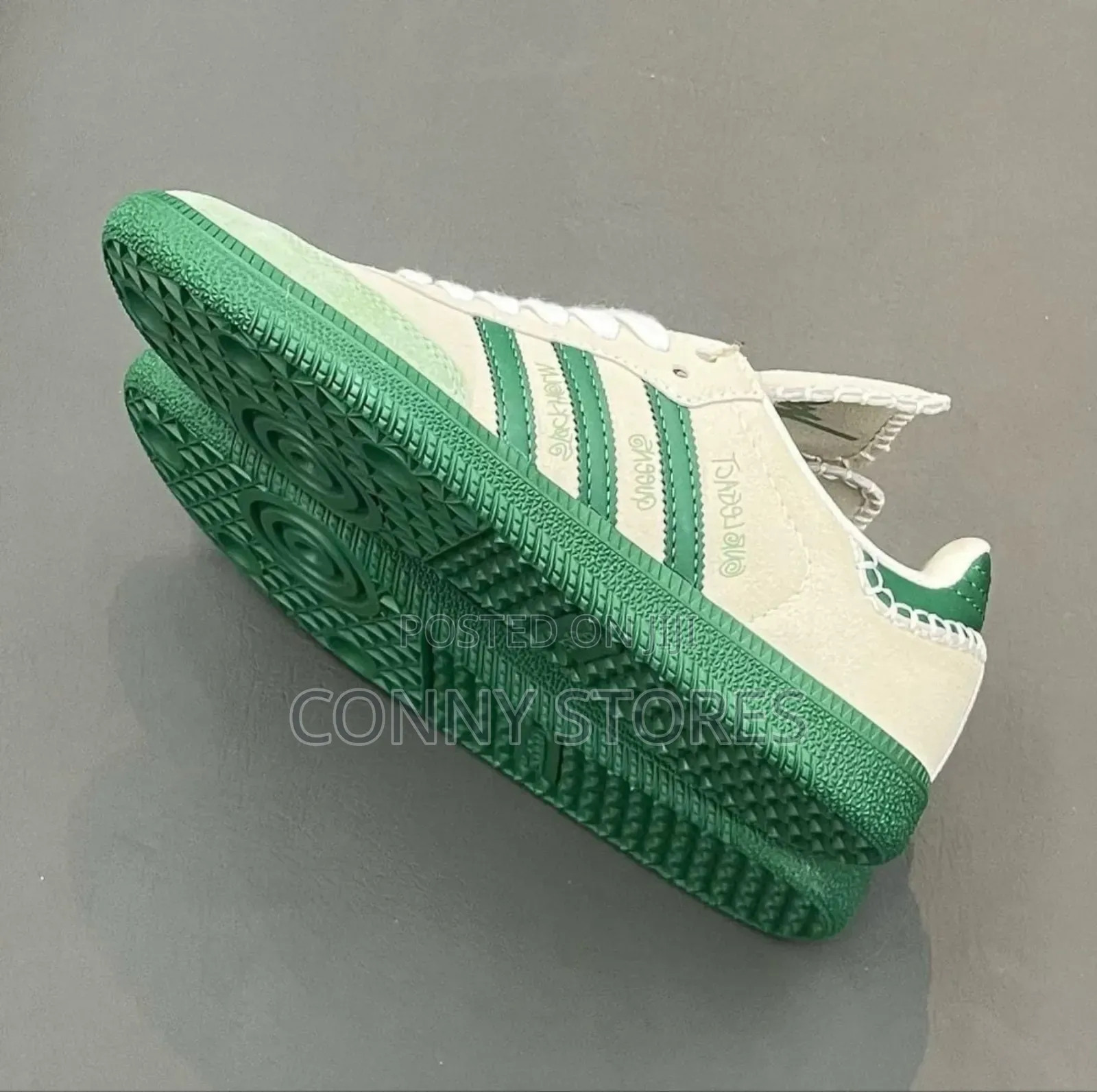High Quality and Luxury Adidas Stussy
