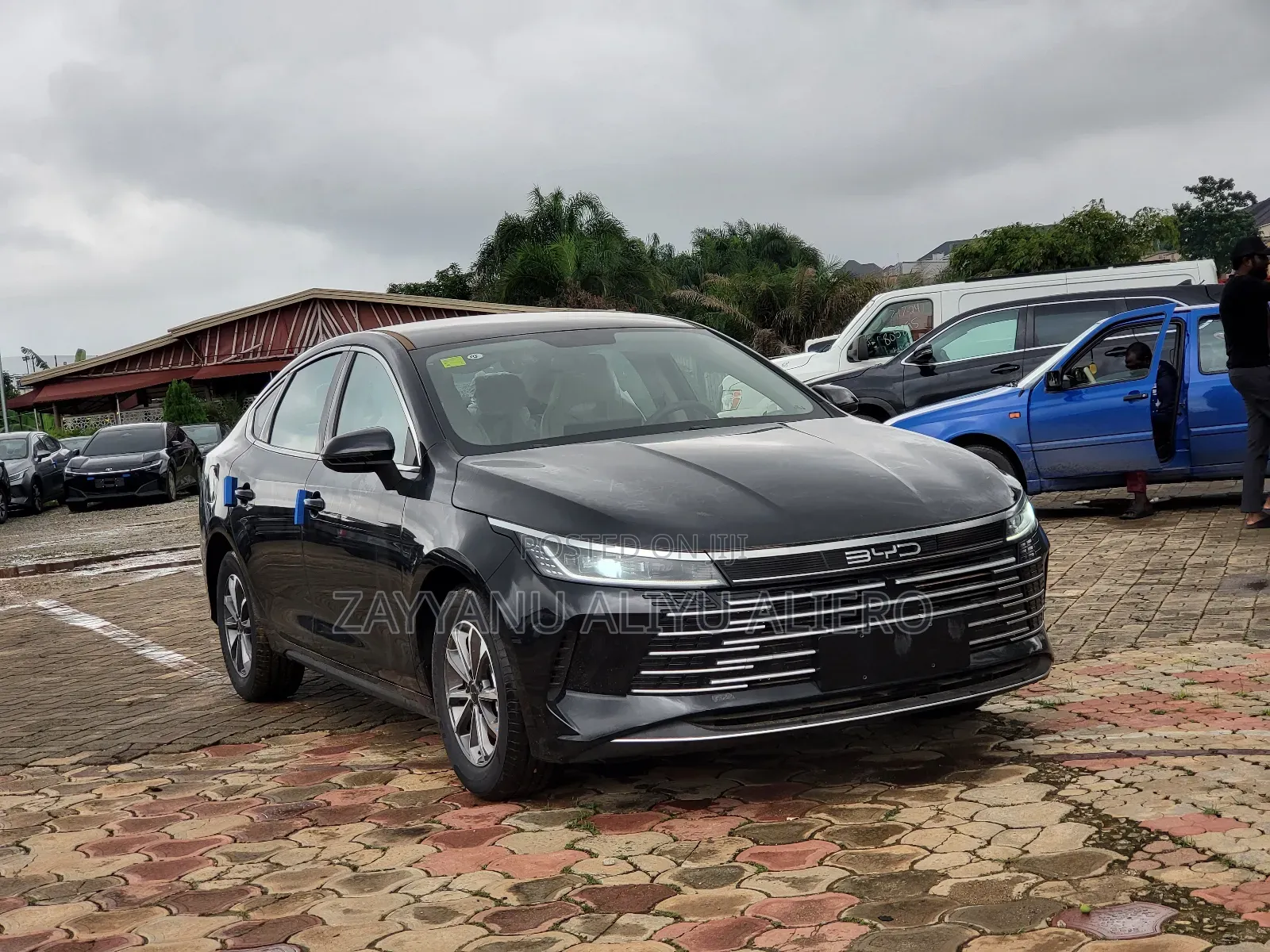New BYD Destroyer 05 DM-i 1.5 Hybrid FWD 2025 Black