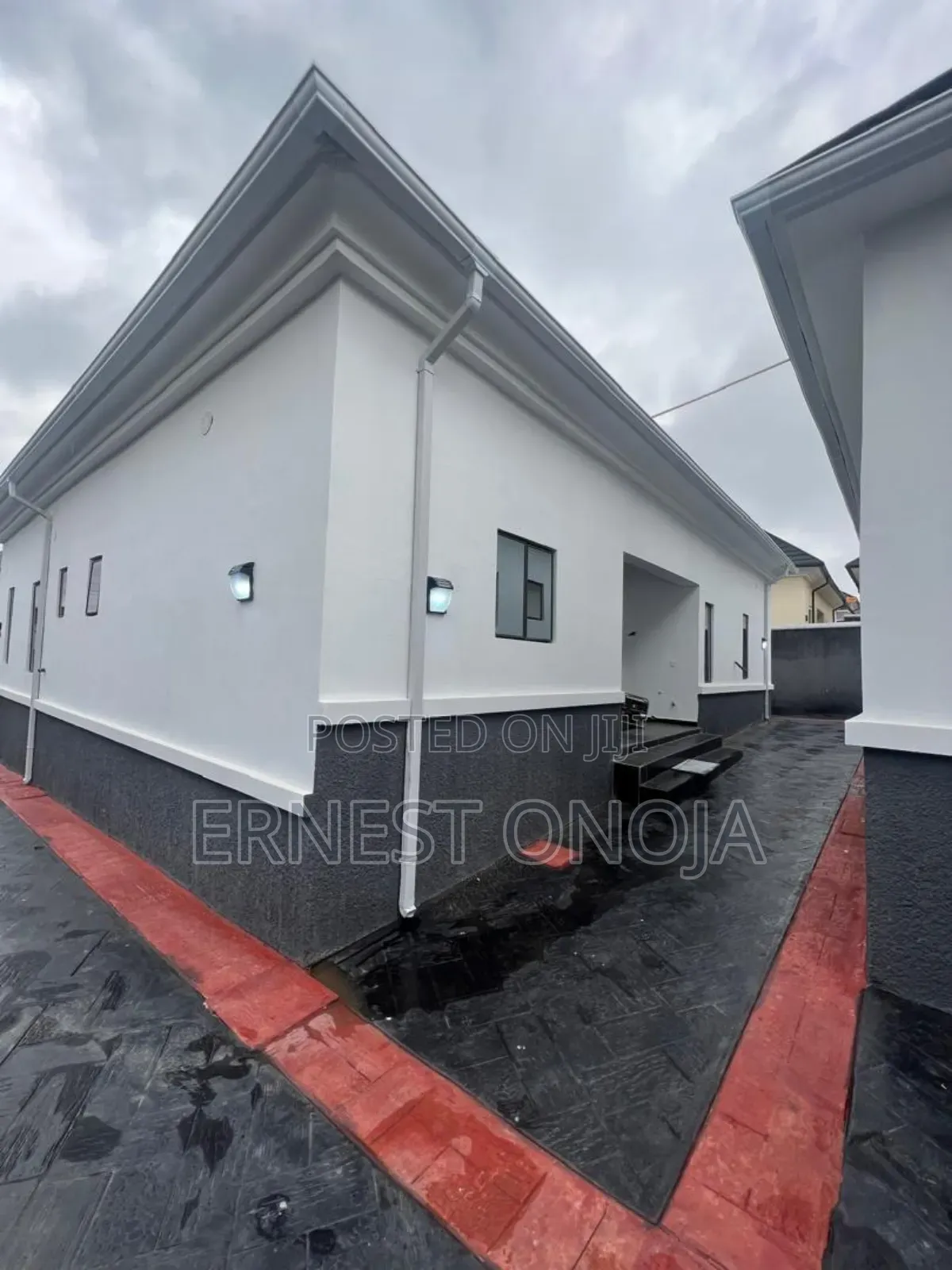 3bdrm Bungalow in Efab Verizon, Gwarinpa for sale