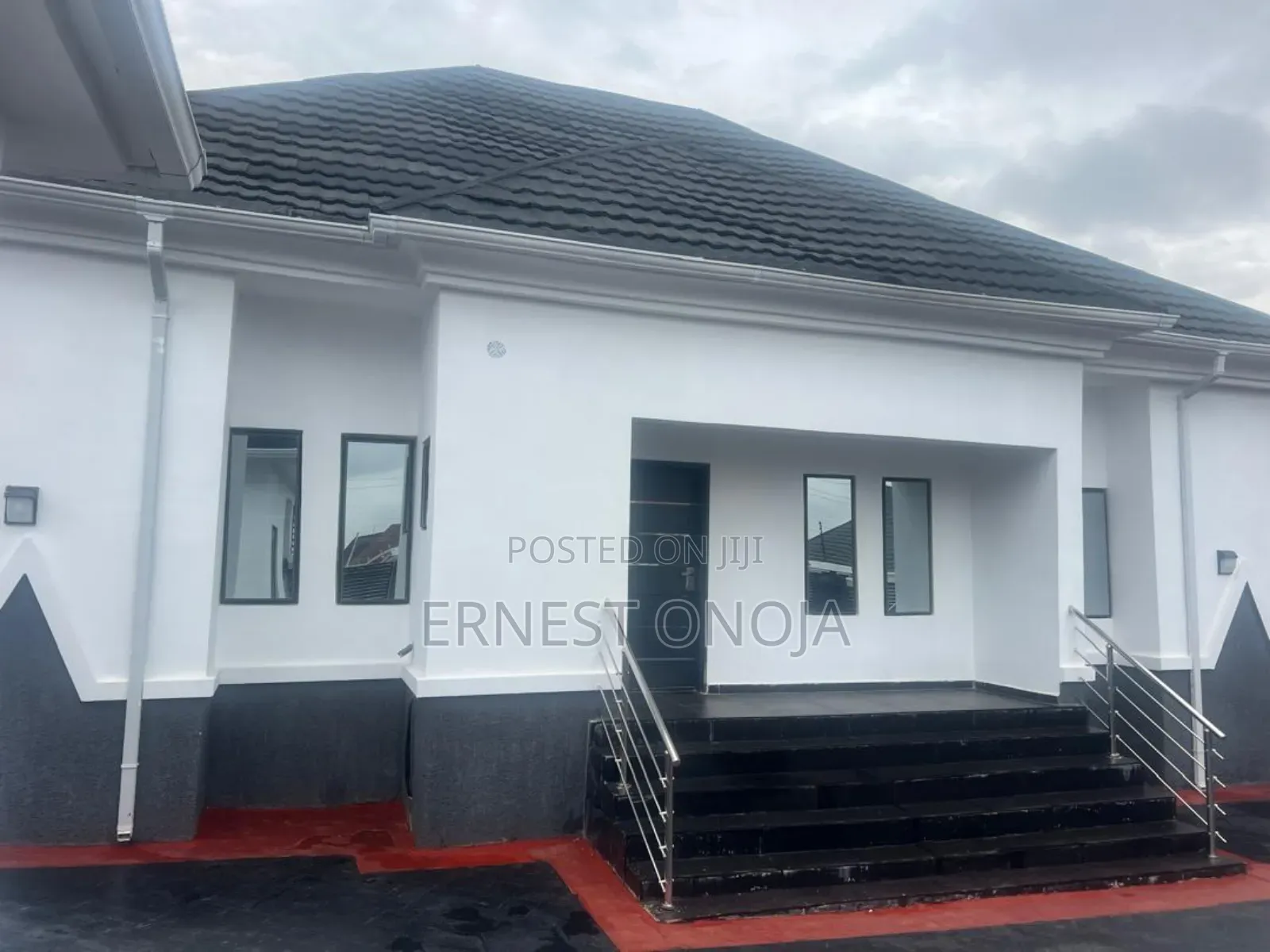 3bdrm Bungalow in Efab Verizon, Gwarinpa for sale
