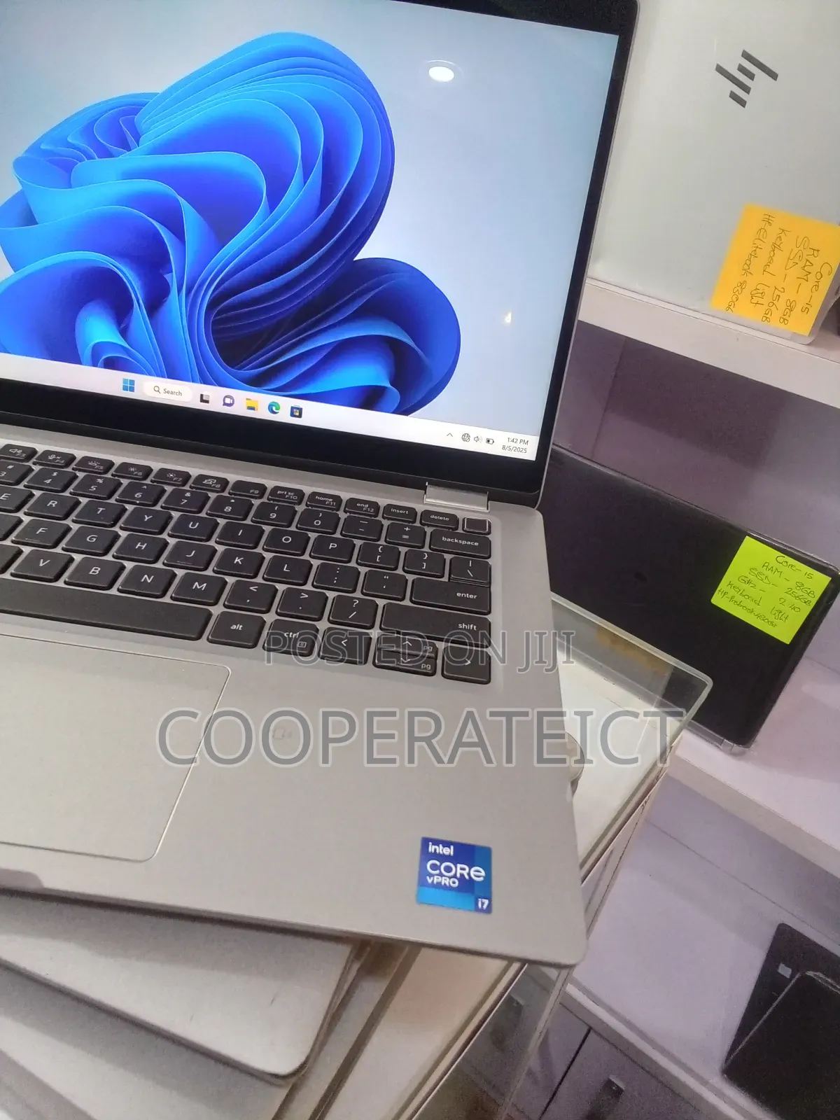 Laptop Dell Latitude 5320 16GB Intel Core i7 SSD 512GB
