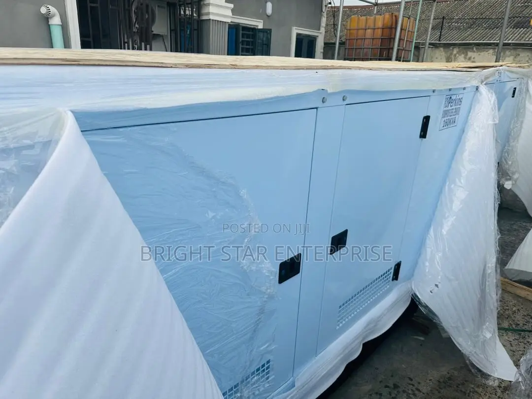 Perkins Soundproof Diesel Generator 160kva 100%Cooper