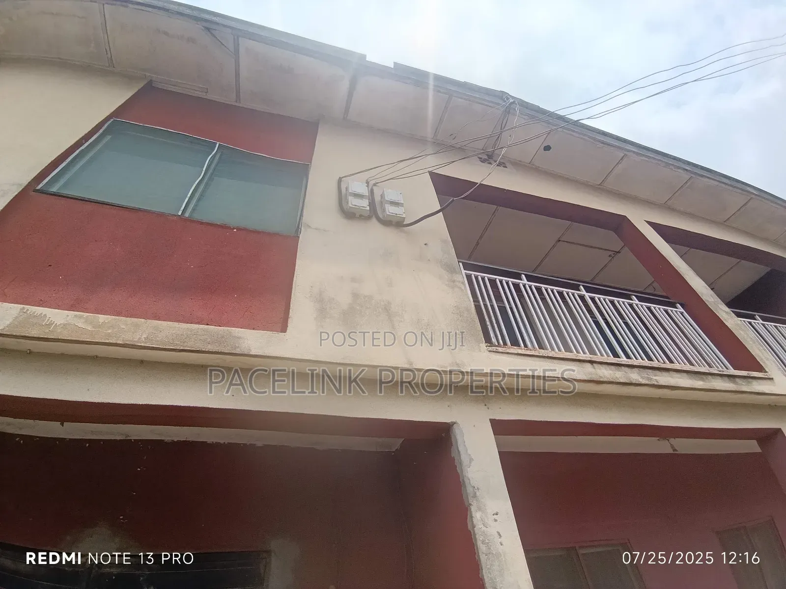 12bdrm Block of Flats in Iyana Ipaja for sale