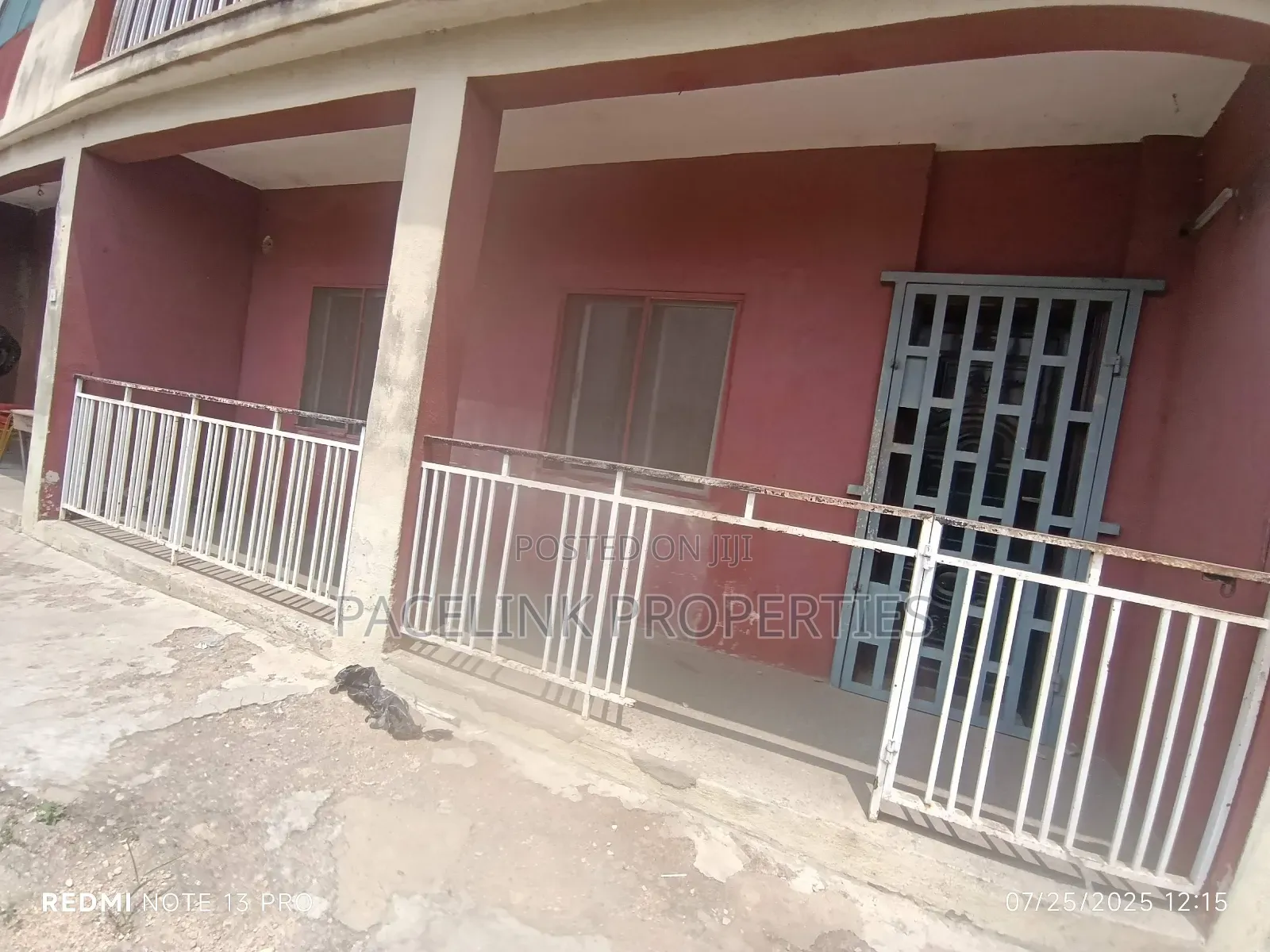 12bdrm Block of Flats in Iyana Ipaja for sale