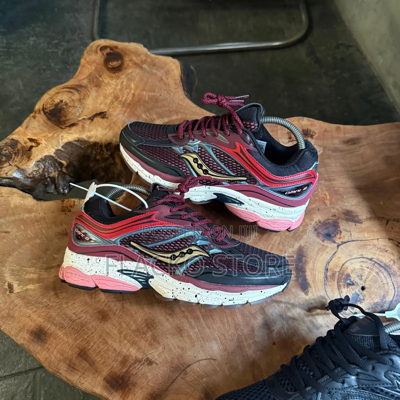 Original Foot Patrol X Saucony Progrid Omni 9 Sneakers