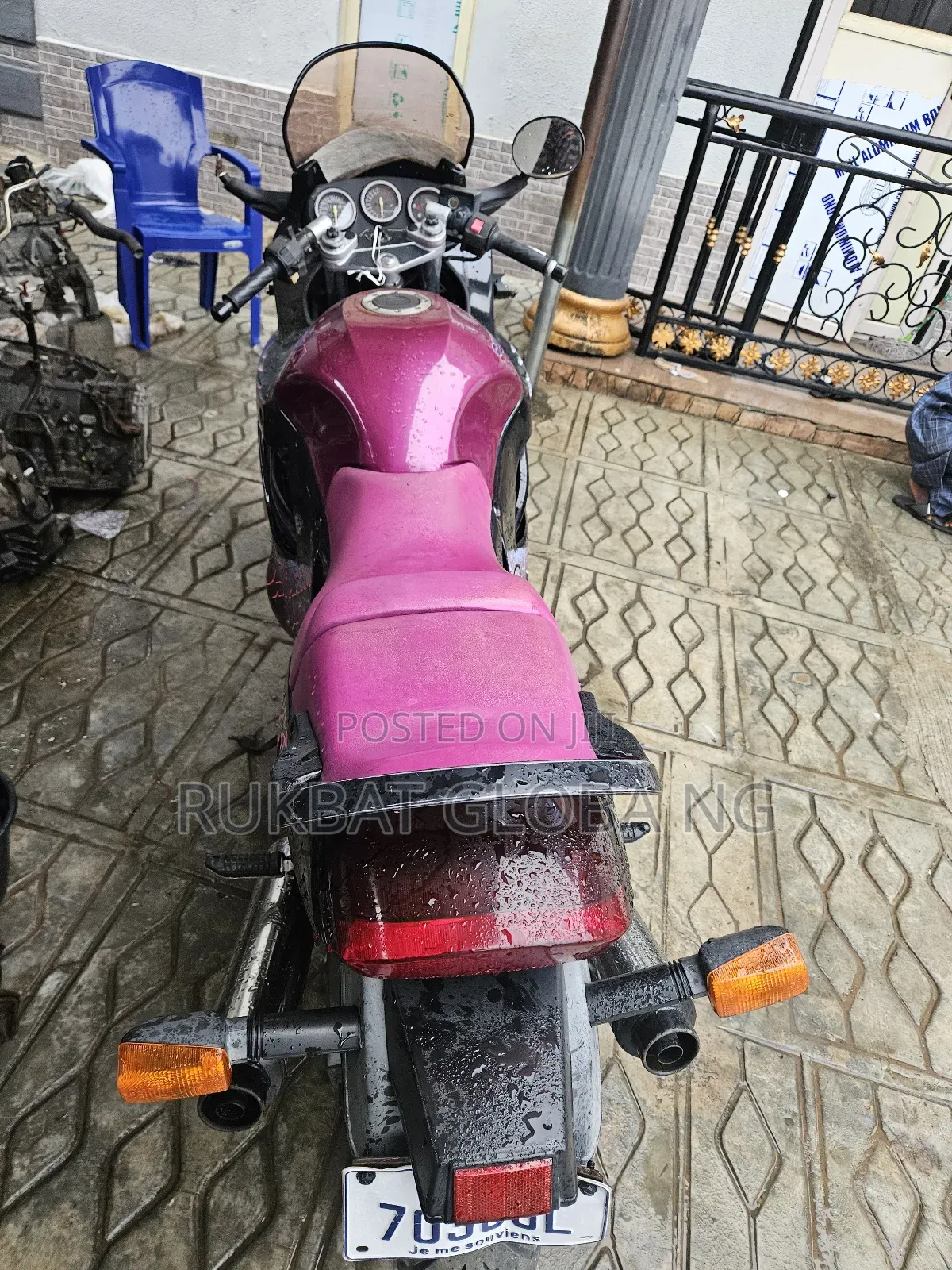 Suzuki SFV650 2000 Orange