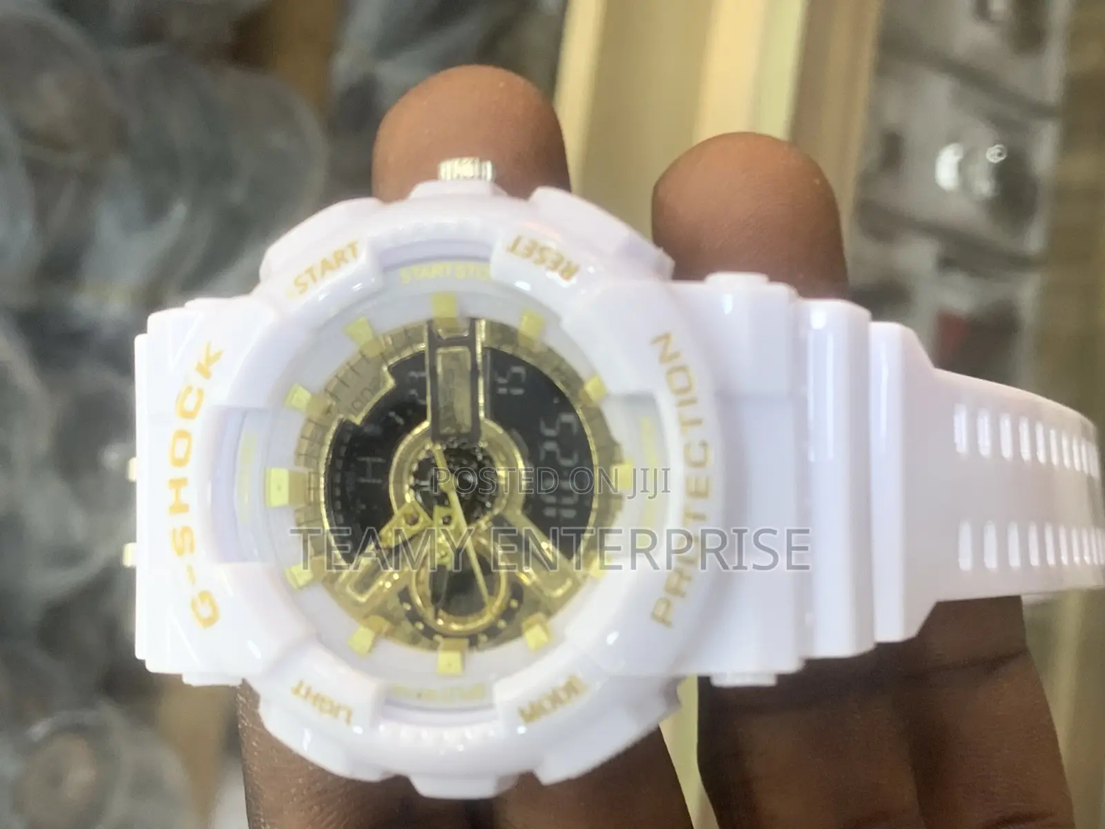 Quality G Shock Wristwatch - White and Other Colours Unisex