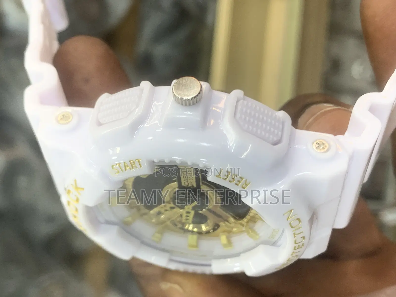 Quality G Shock Wristwatch - White and Other Colours Unisex