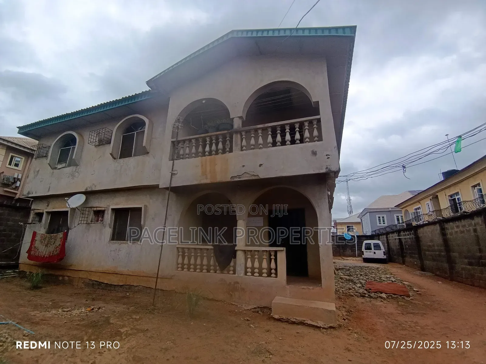 15bdrm Block of Flats in Alimosho for sale