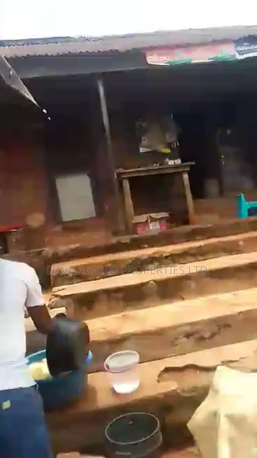10bdrm Bungalow in Benin City for sale