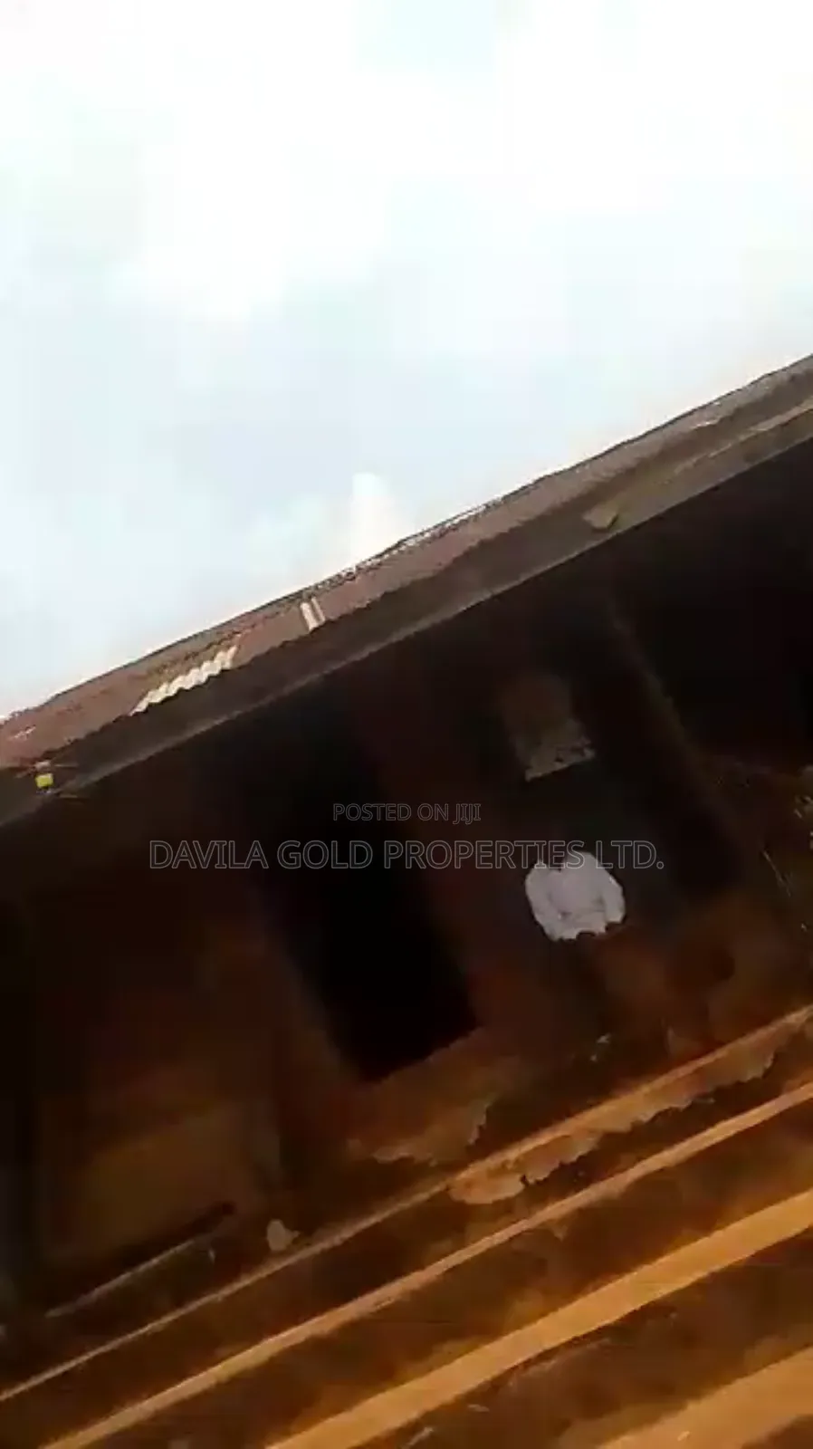 10bdrm Bungalow in Benin City for sale