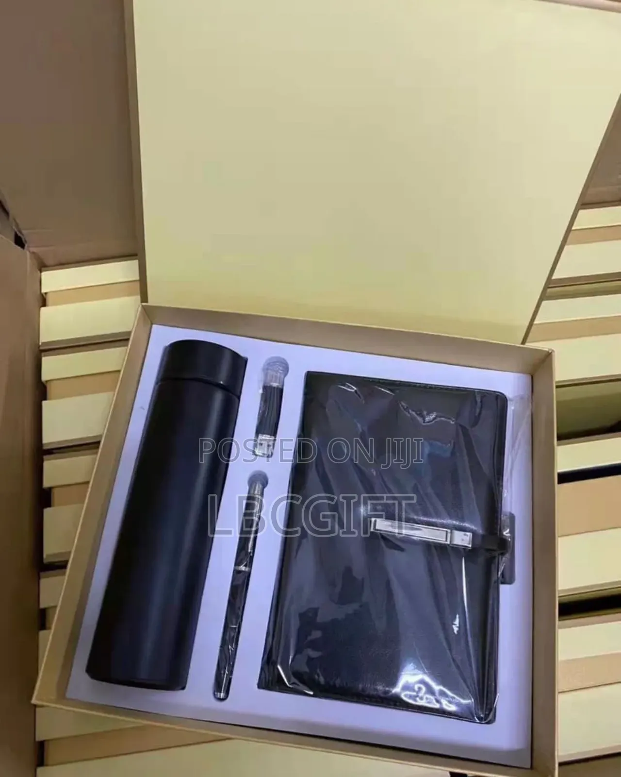 4 in 1 Set of Notepad, Flask, Flash and Pen (Wholesales Only