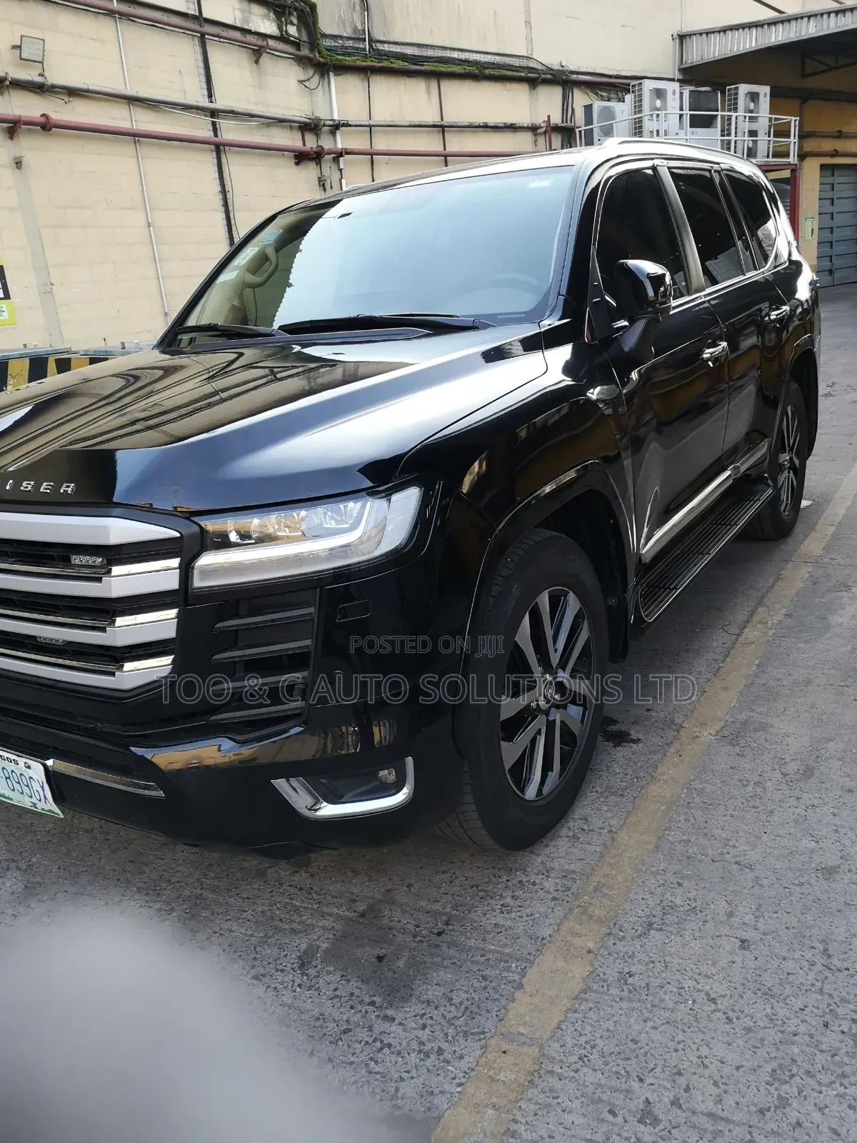 Toyota Land Cruiser 2016 Black