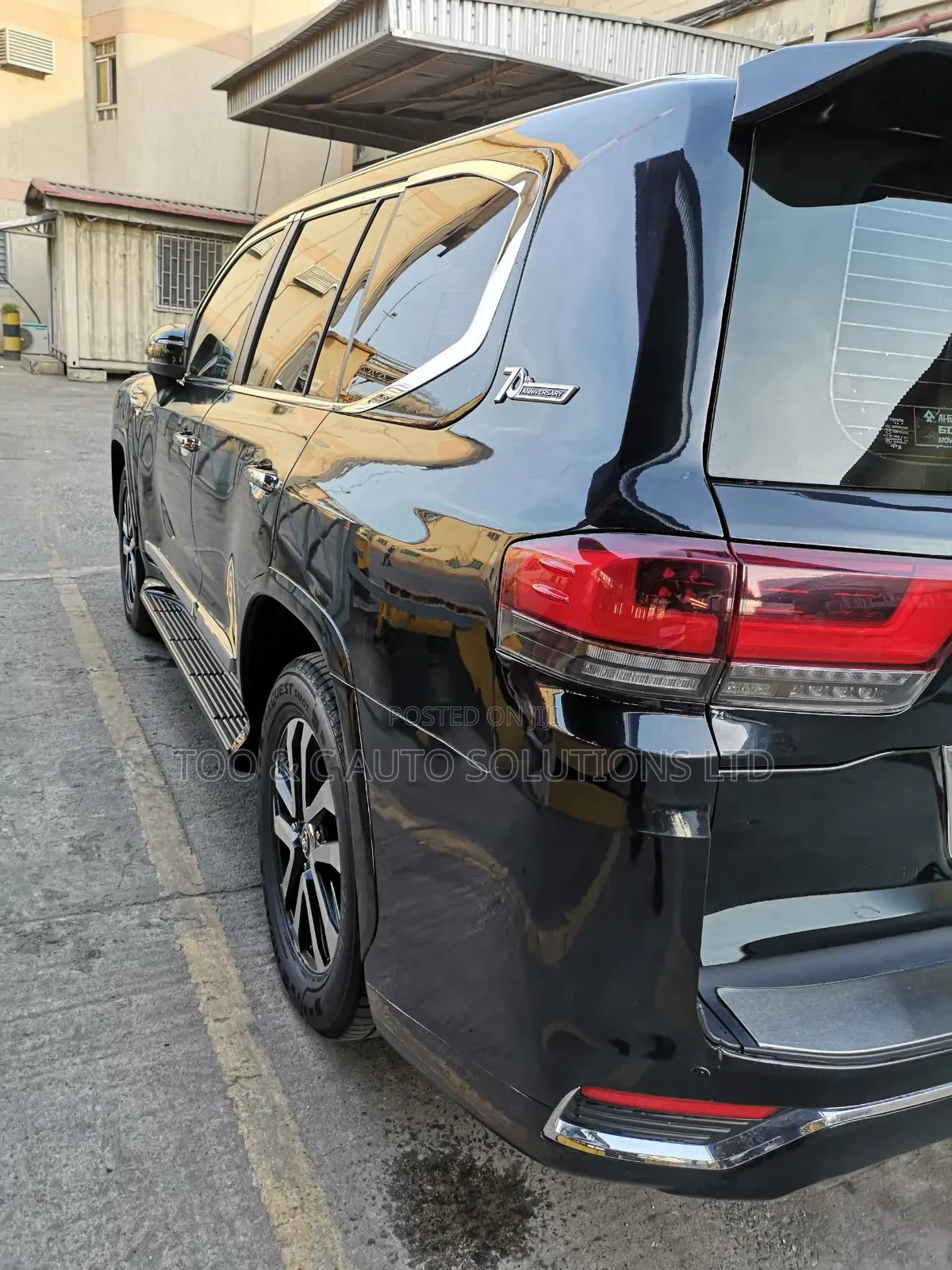 Toyota Land Cruiser 2016 Black