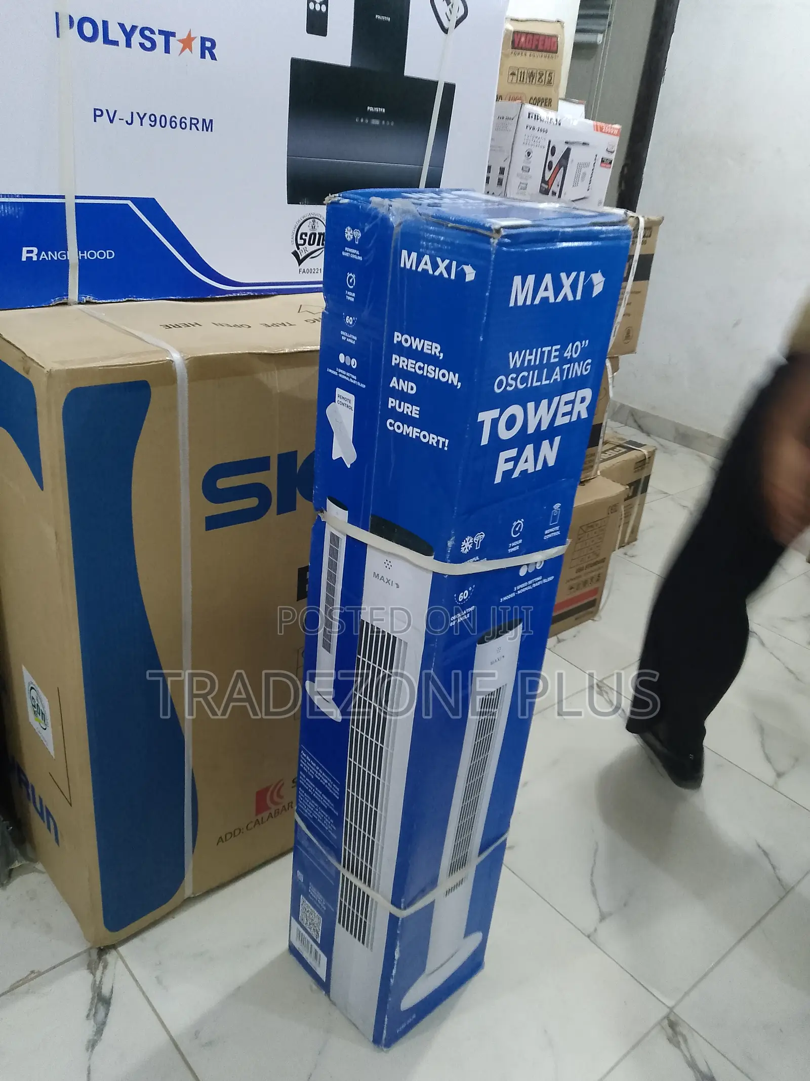 Stay Cool With Maxi Oscillating Tower Fan Fz10-22jr