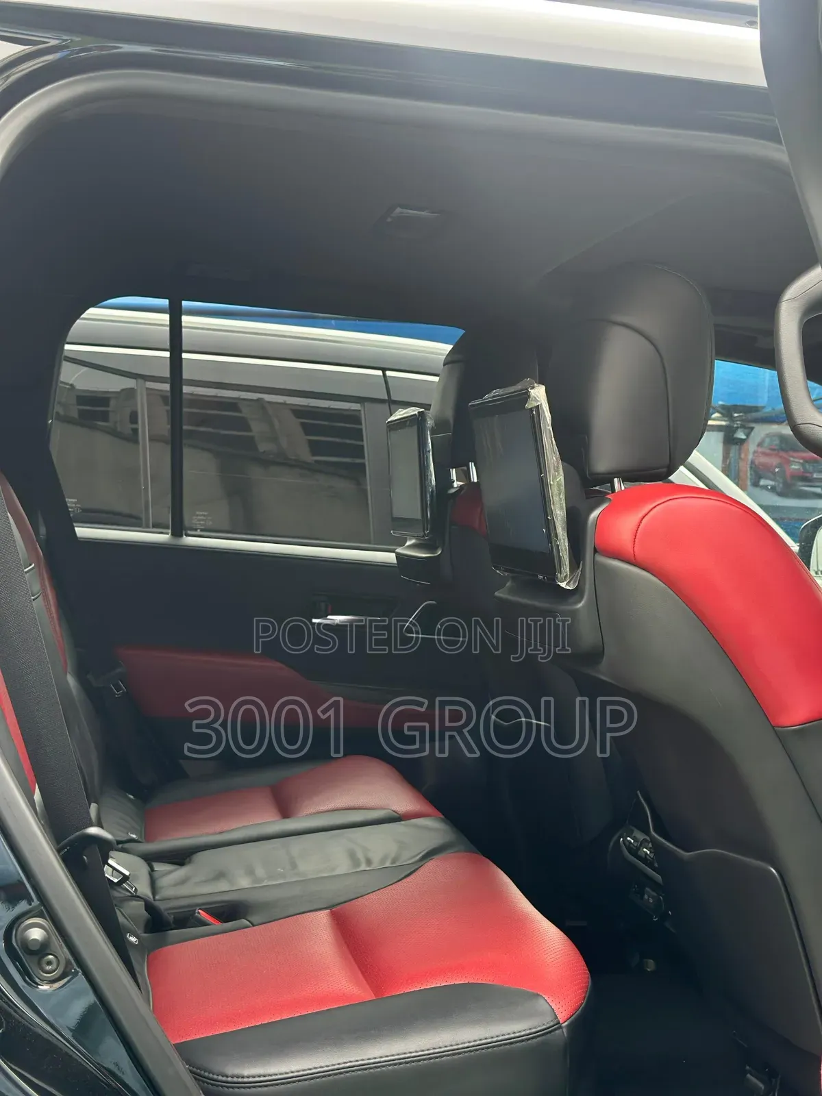 Toyota Land Cruiser 2024 Black