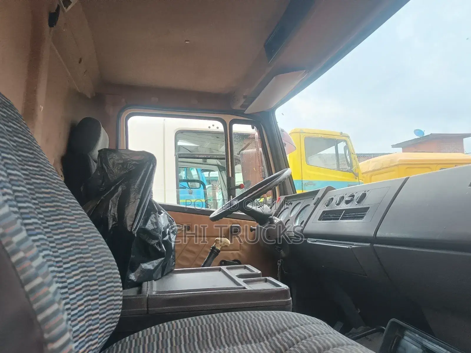 Mercedes Benz 1517 Pickup Truck Direct German