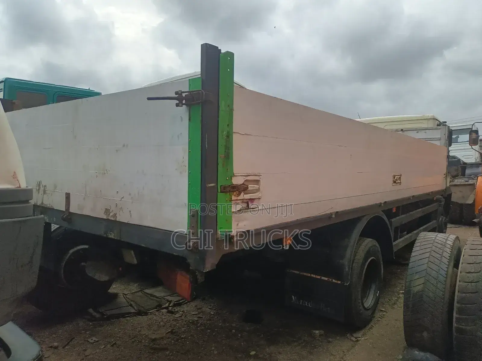 Mercedes Benz 1517 Pickup Truck Direct German