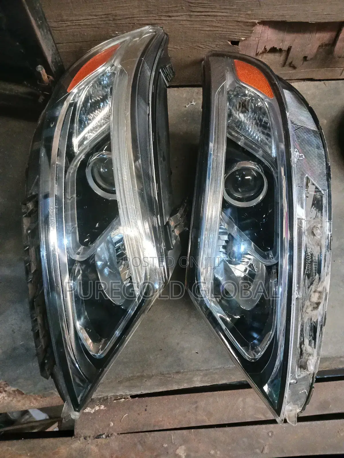 Kia Sorento 2014 Headlamps