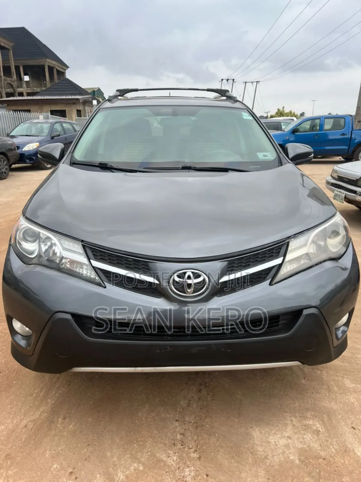 Toyota RAV4 Limited 4dr SUV (2.5L 4cyl 6A) 2015 Gray