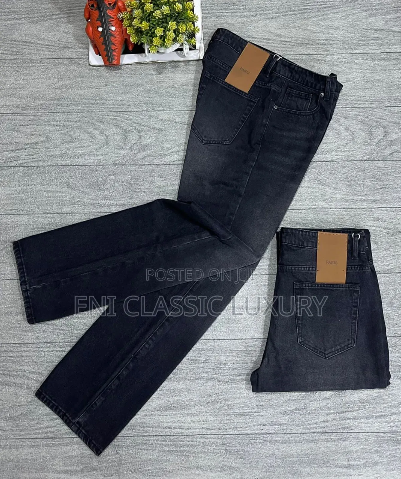 Premium Quality Luxury Men's Jeans Balenciaga Well Branded