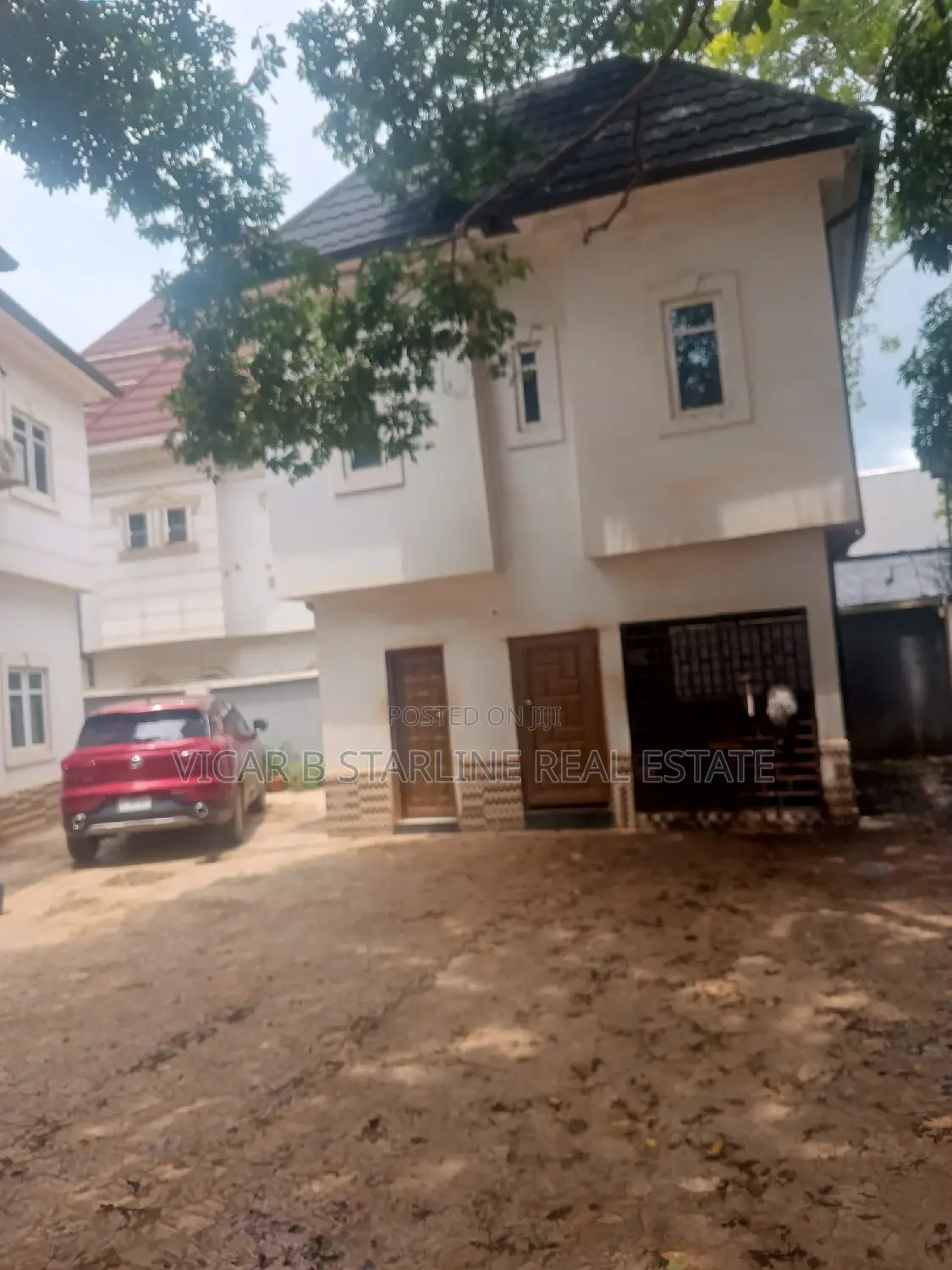 Furnished 9bdrm Block of Flats in Nnodo Boys, Ebonyi for sale