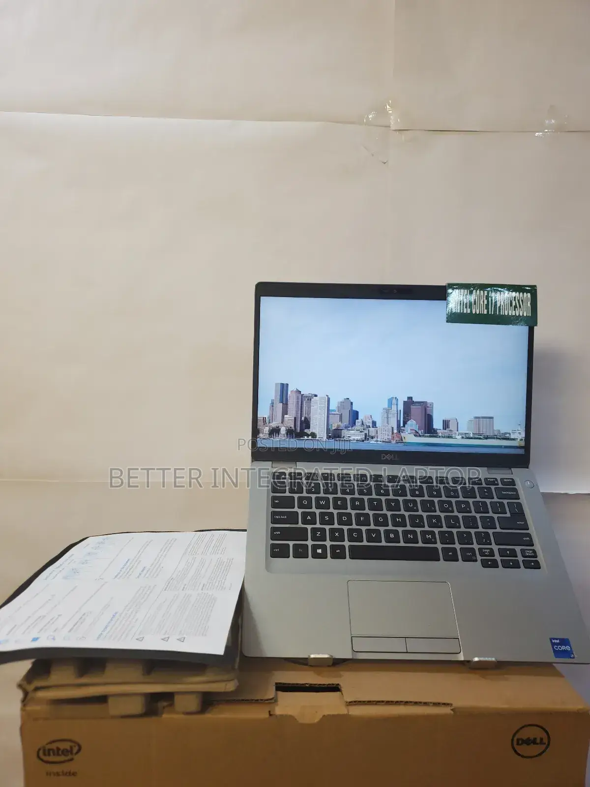 New Laptop HP EliteBook 820 8GB Intel Core i5 SSD 512GB