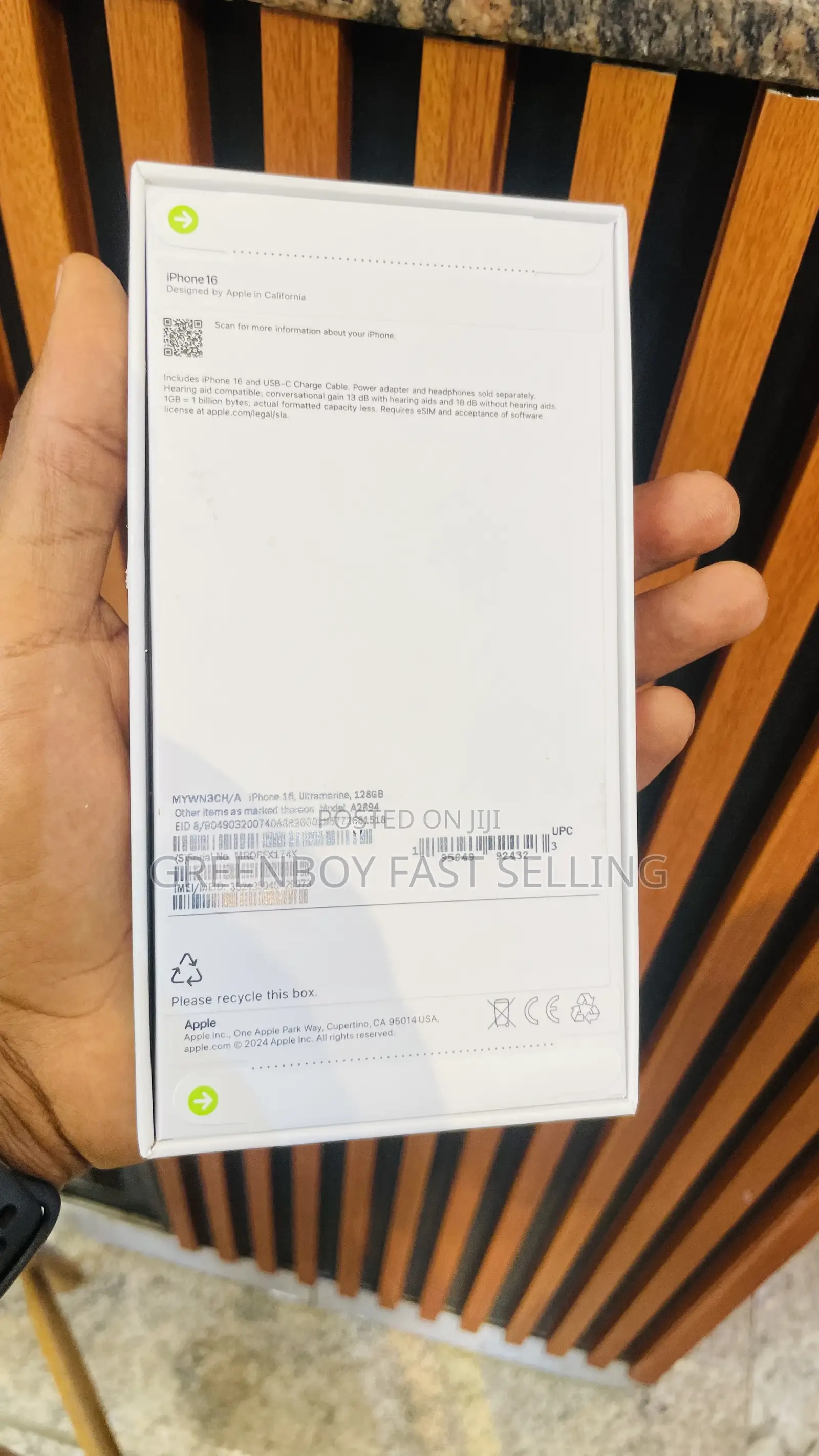 New Apple iPhone 16 128 GB Blue