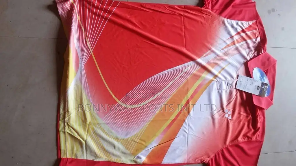 Yonex Tops
