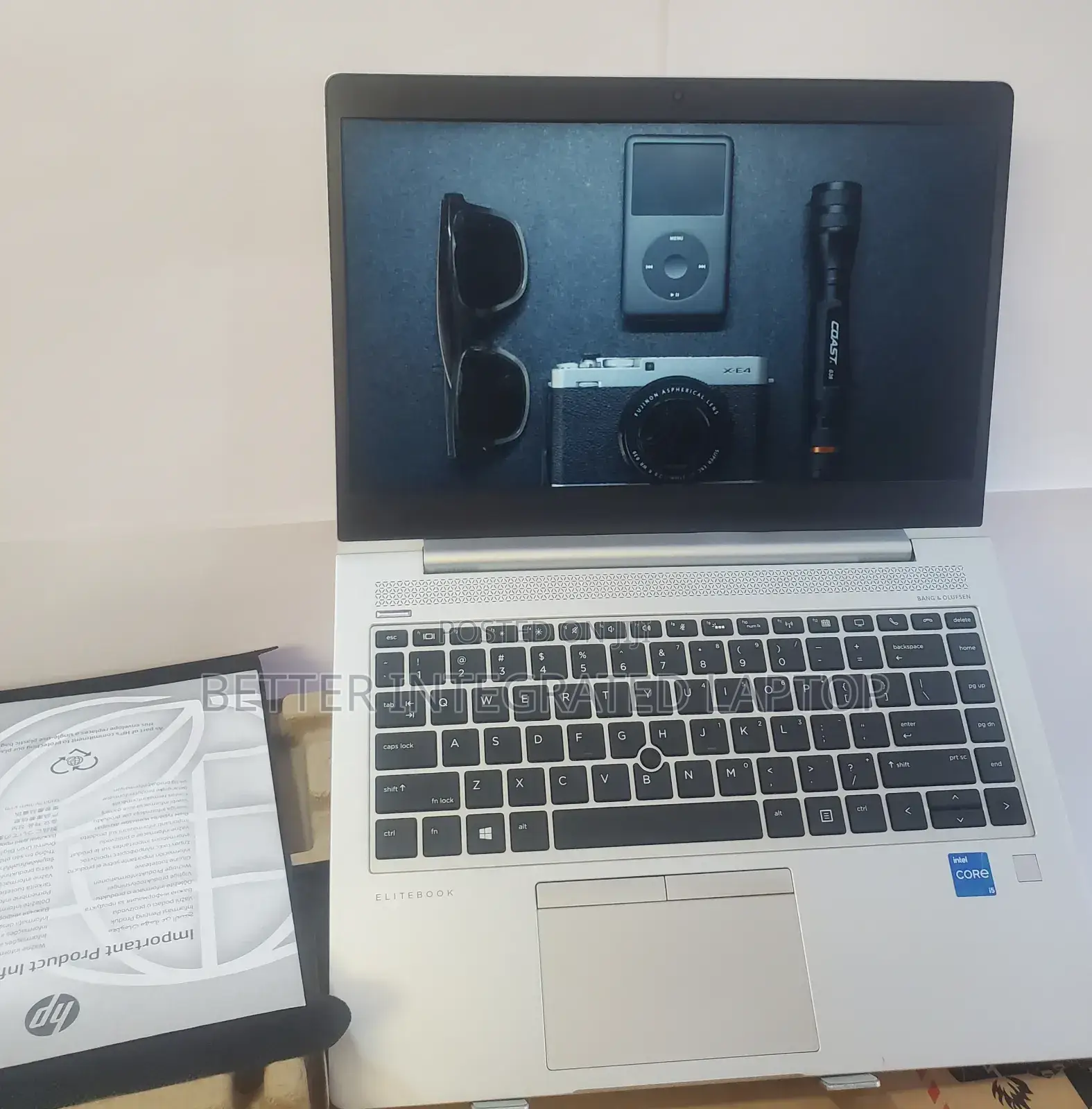 New Laptop HP EliteBook 820 8GB Intel Core i5 SSD 1T