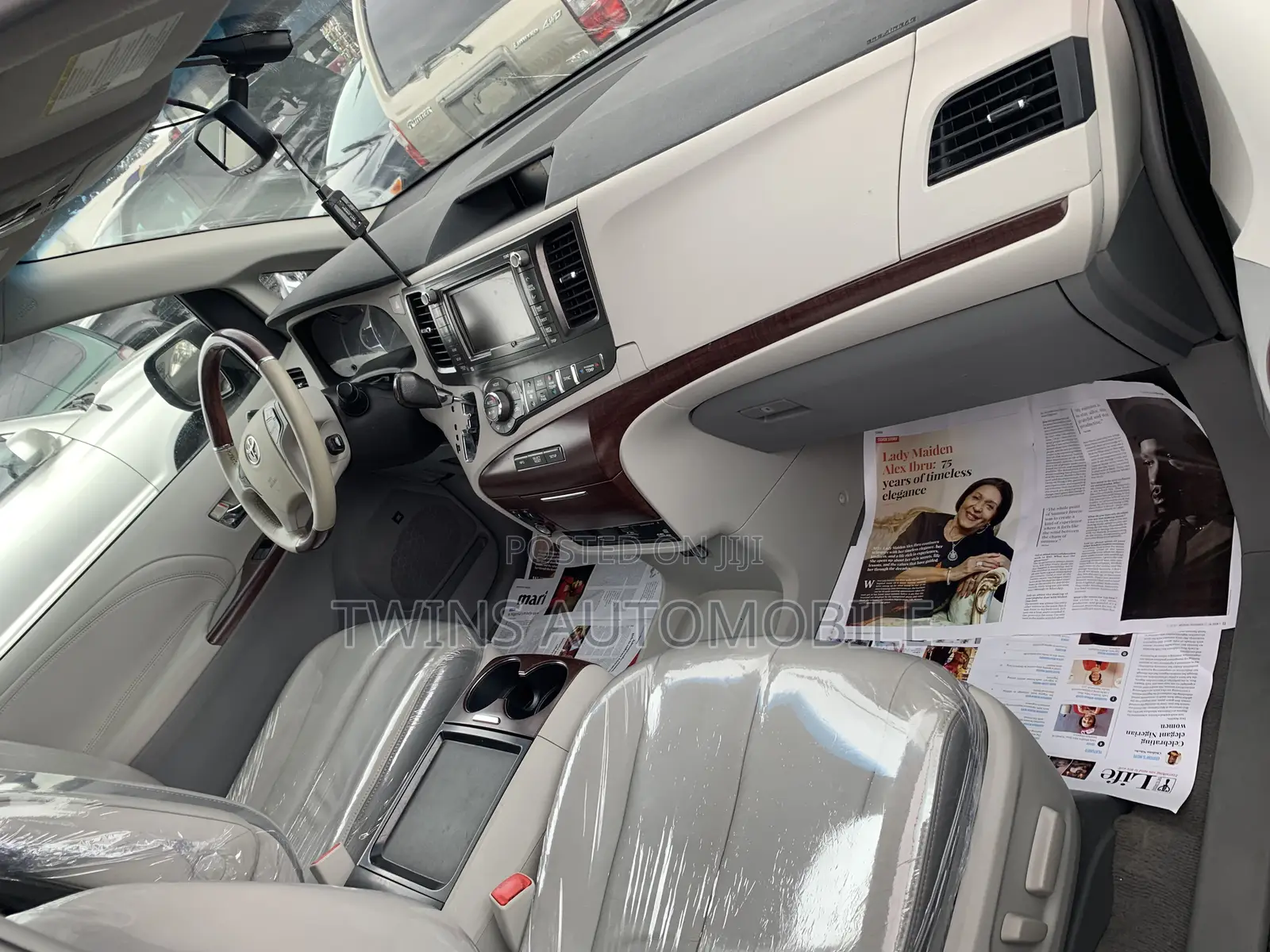 Toyota Sienna Limited 7 Passenger 2012 Gray