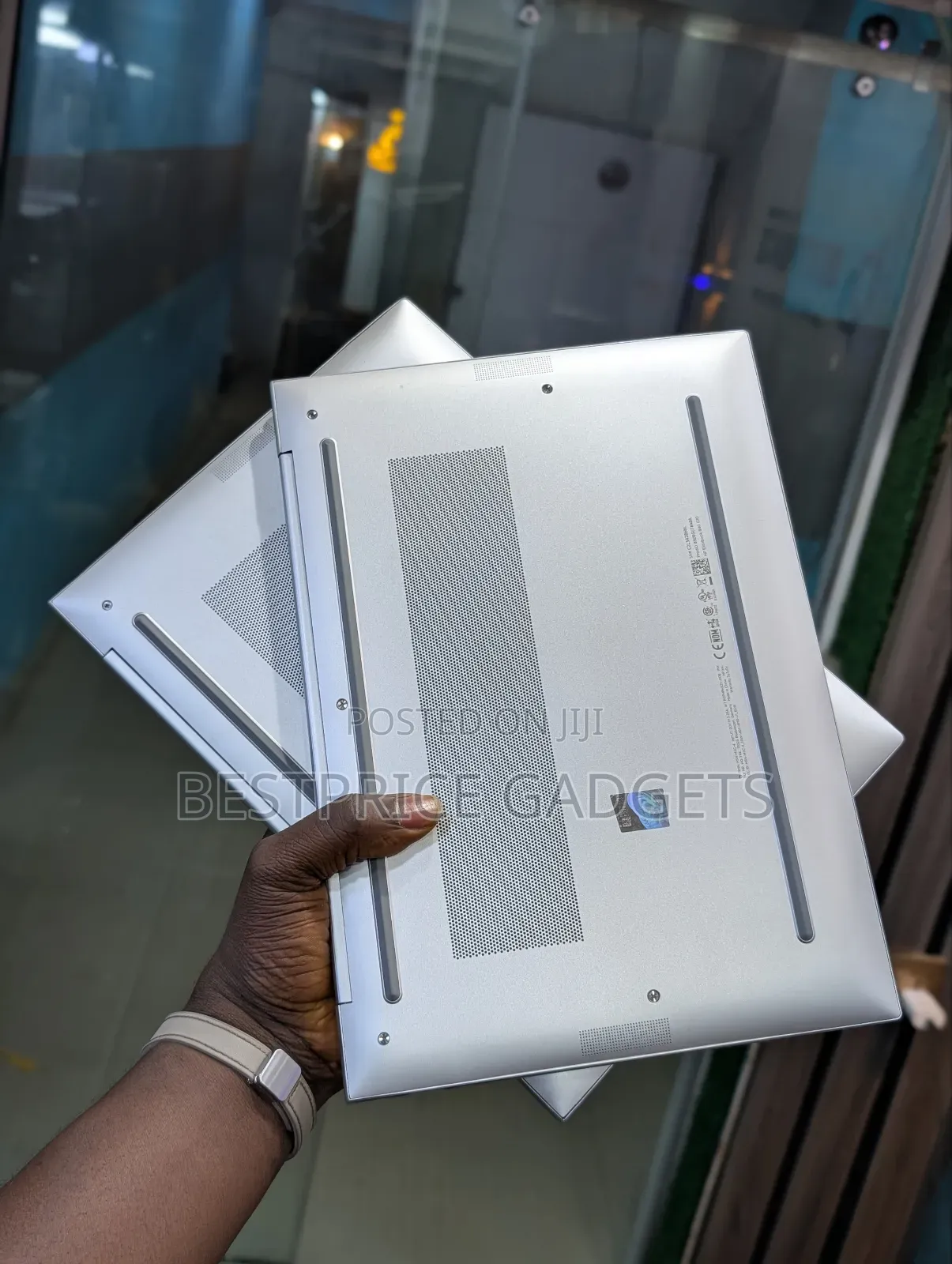 Laptop HP EliteBook 840 G10 16GB Intel Core i7 SSD 512GB
