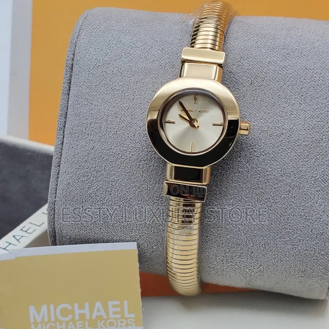 High Quality Luxury Michael Kors Female Chain Watches
