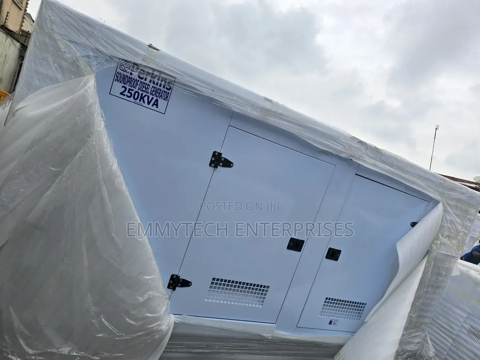 ☆¤Perkins Diesel Soundproof Gen Sp250kva 2years Wty