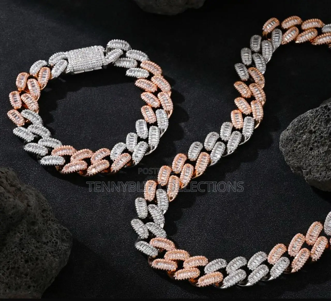 Fully Iced-out Cuban Link With Money Bag Medallion