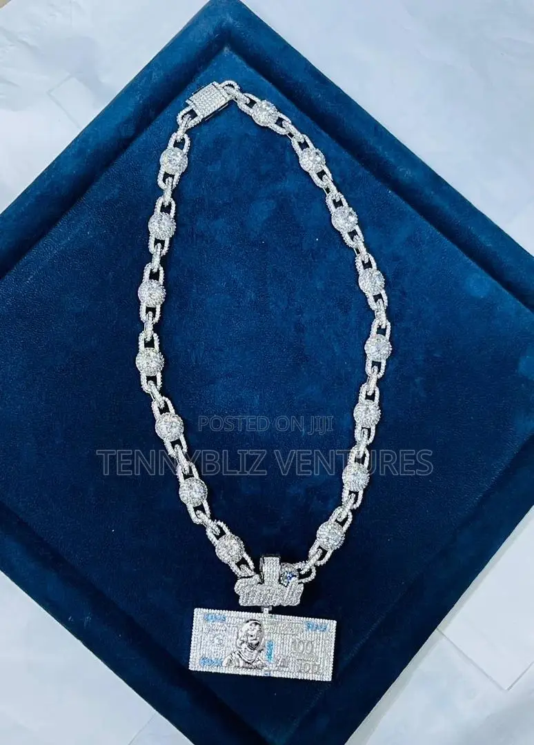 Fully Iced-out Cuban Link With Money Bag Medallion