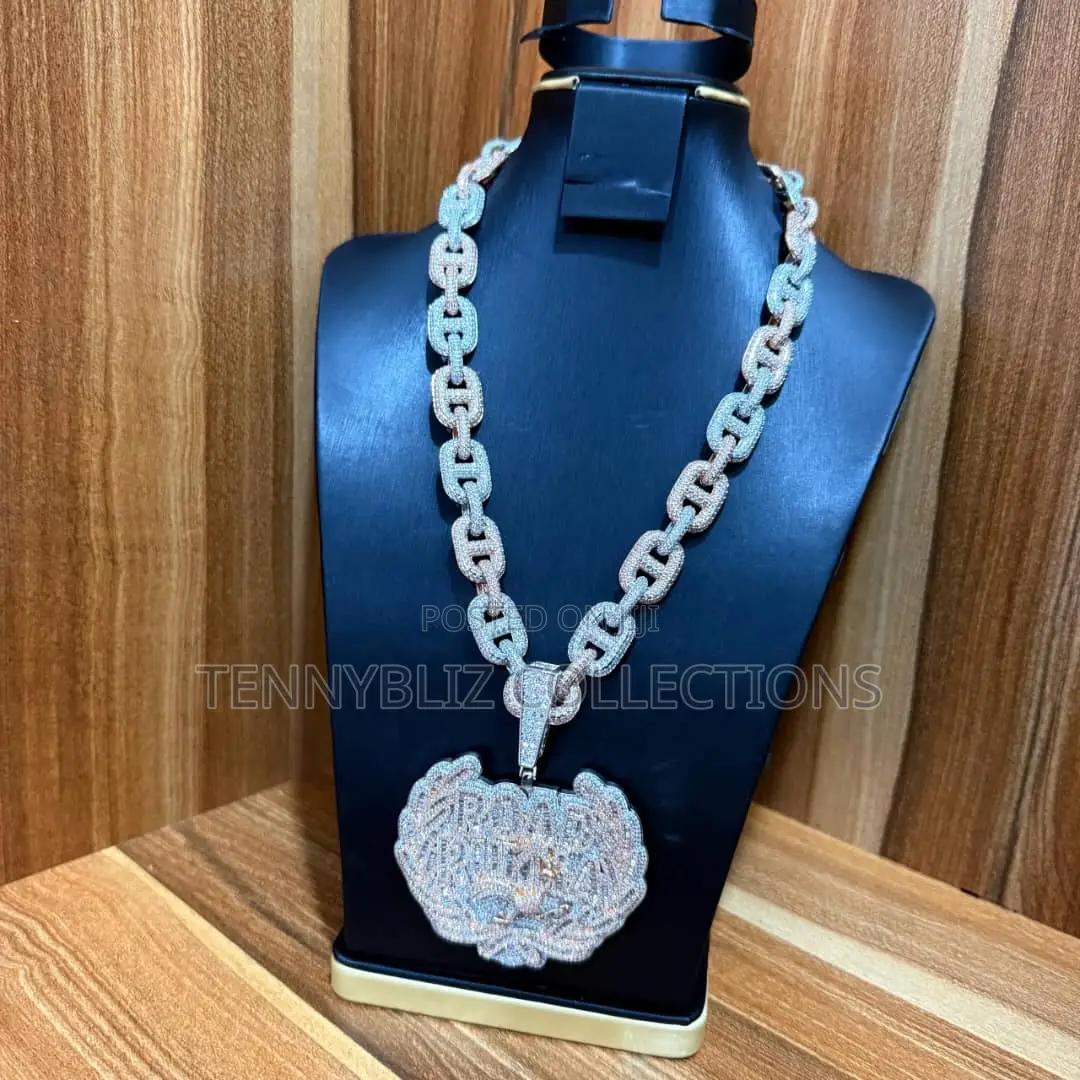 Fully Iced-out Cuban Link With Money Bag Medallion