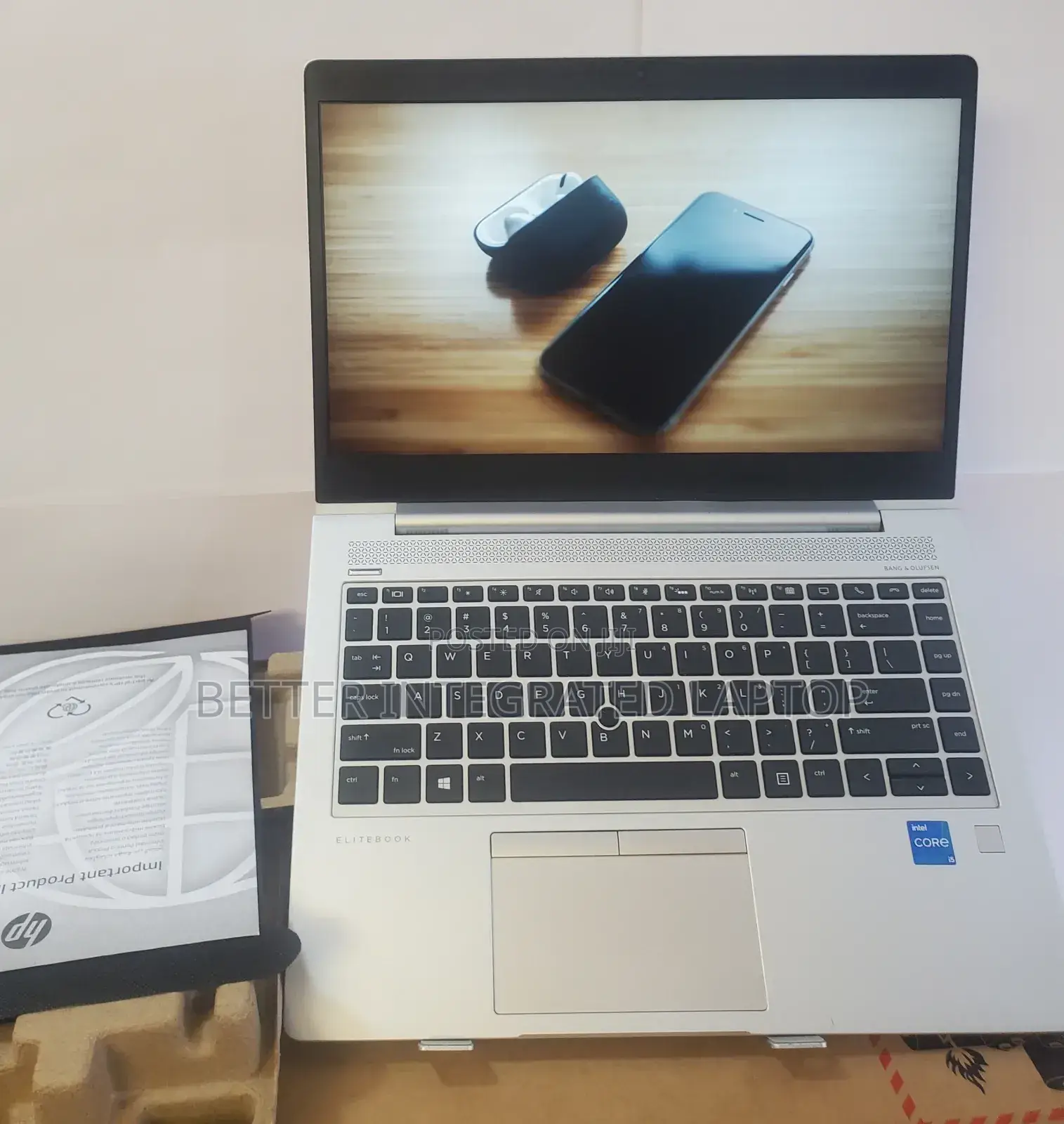 New Laptop HP EliteBook 820 12GB Intel Core i5 SSD 1T