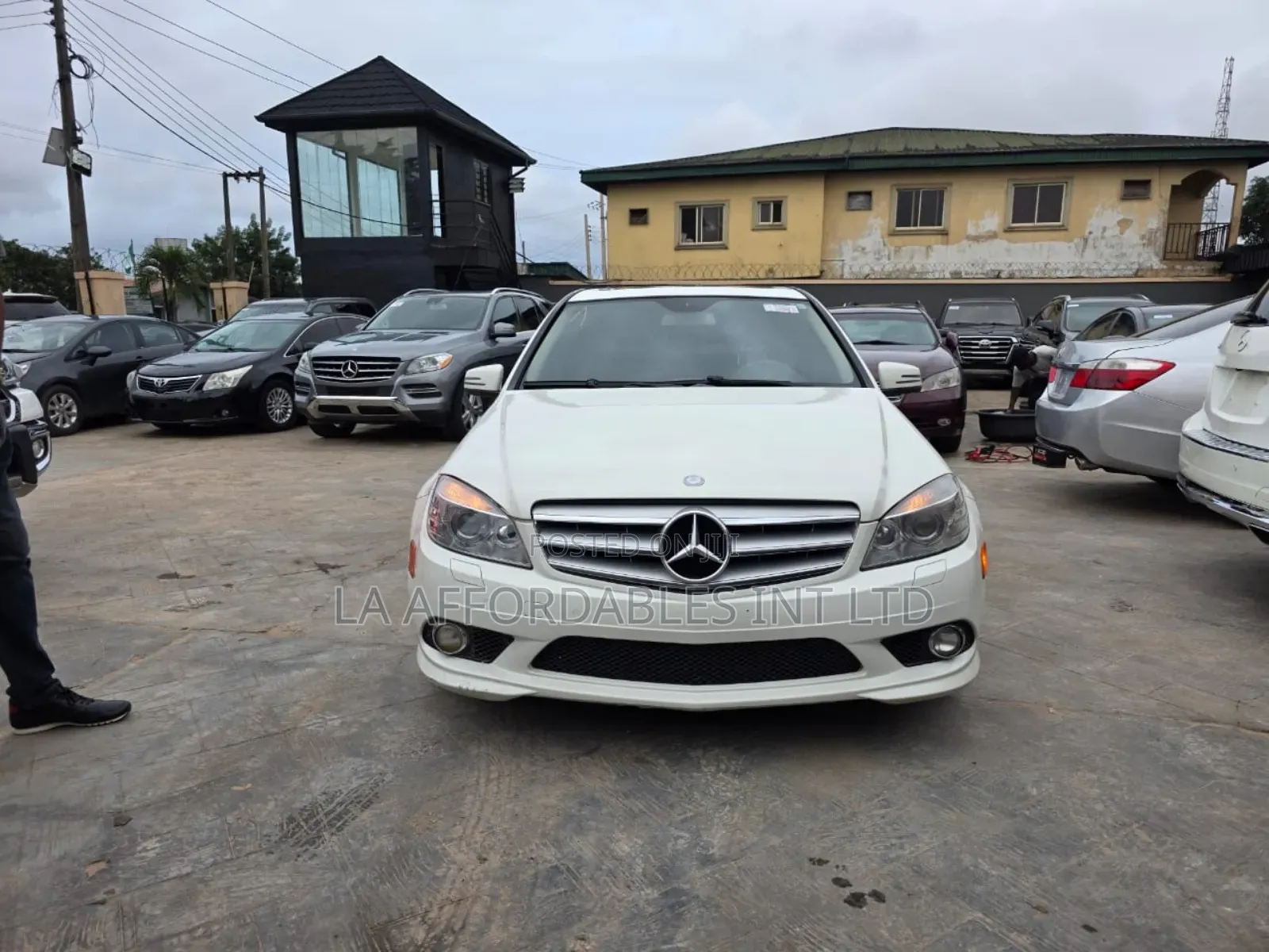 Mercedes-Benz C300 2009 White
