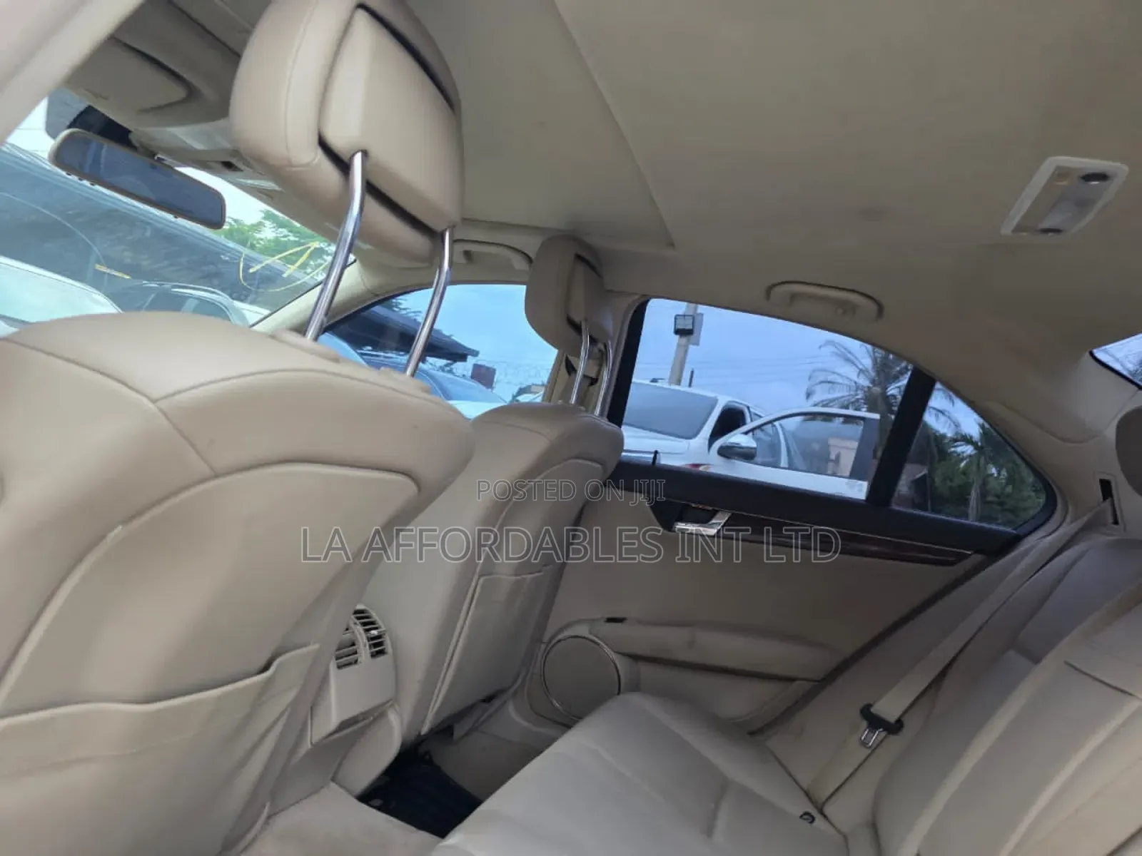 Mercedes-Benz C300 2009 White