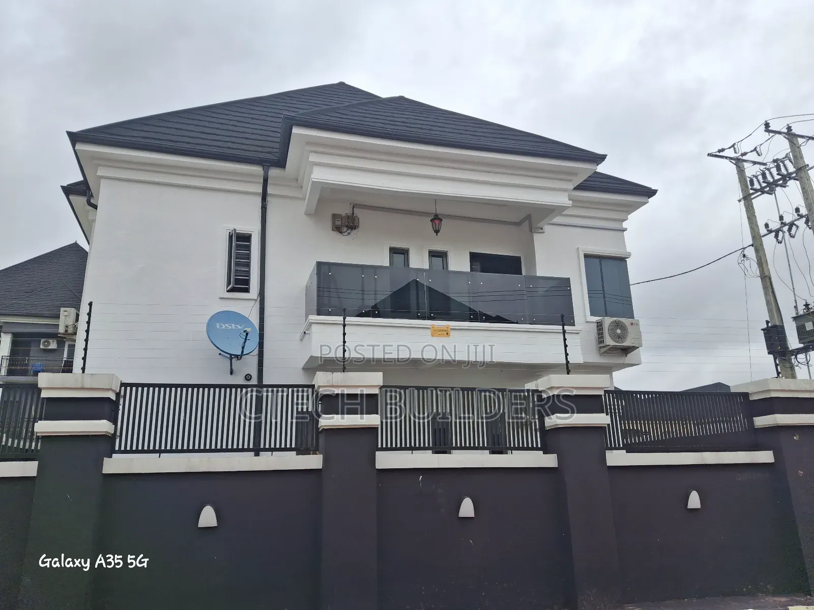 3bdrm Block of Flats in Benin City for rent