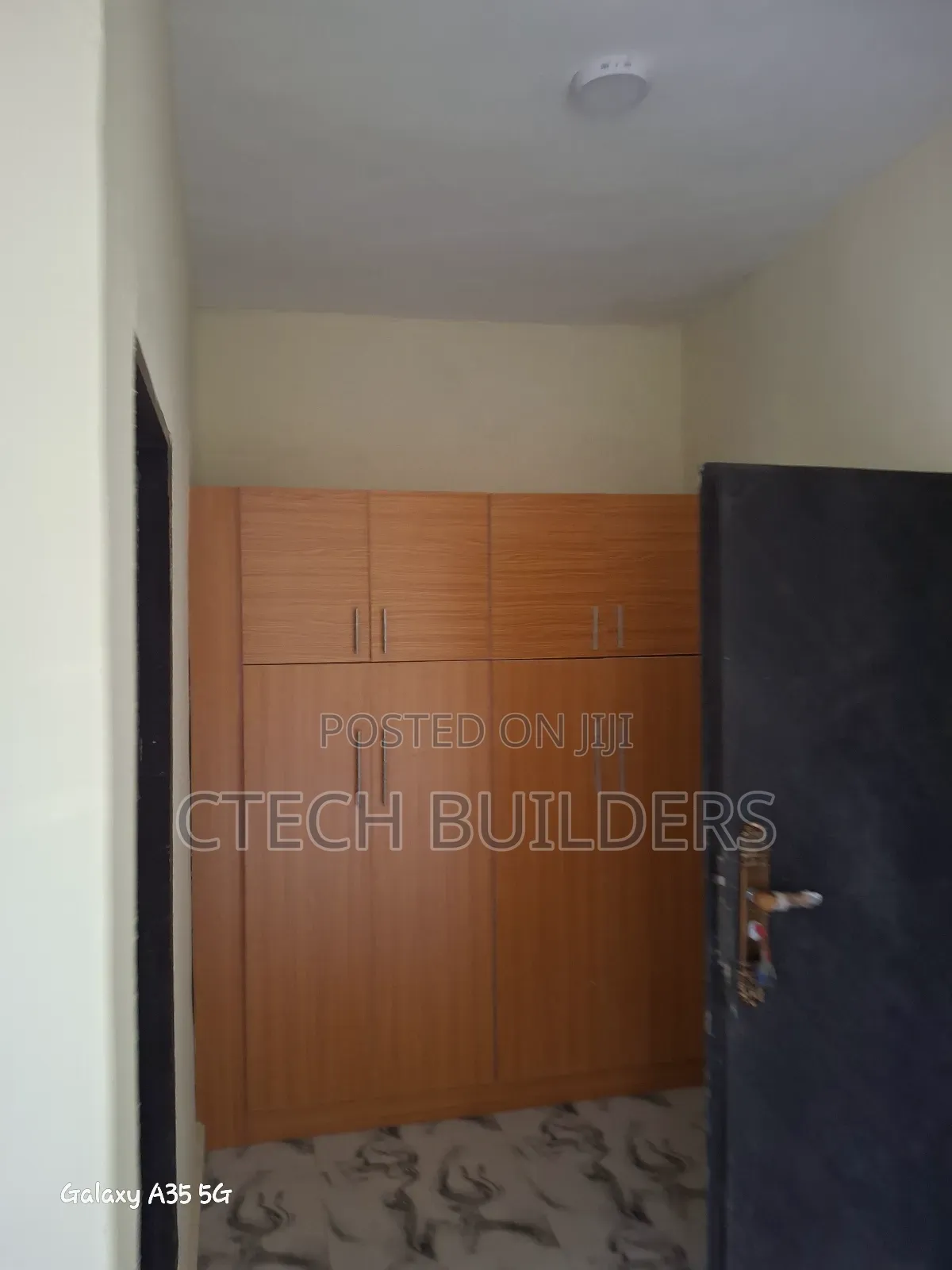3bdrm Block of Flats in Benin City for rent
