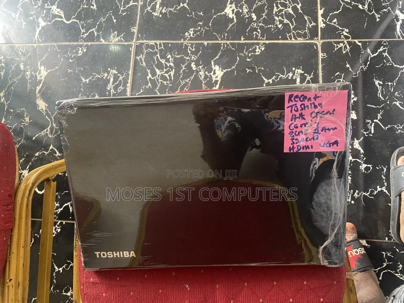 New Laptop Toshiba 8GB Intel Core I3 HDD+SSD 320GB