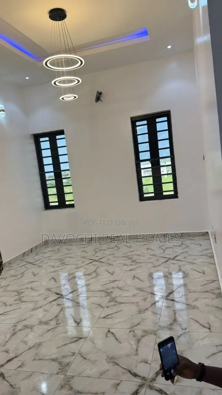 4bdrm Duplex in Ibeju-Lekki for sale